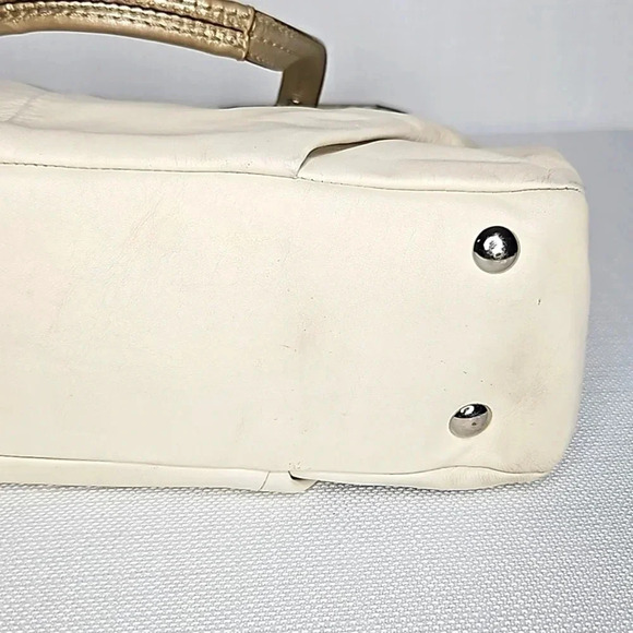 Coach Soho Cream and Gold Leather Tote with Magnetic Enclosure Women's Purse - Picture 9 of 16